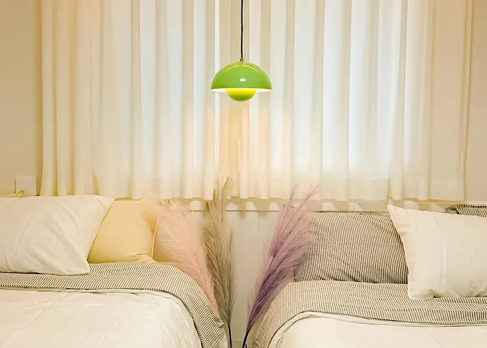 8인독채,무료짐보관,무료세탁,사당역,이수역, 강남,이태원,코엑스,명동,동대문,홍대 Villa *