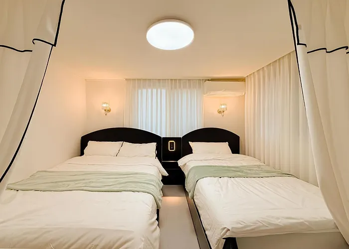 Villa 8인독채,무료짐보관,무료세탁,사당역,이수역, 강남,이태원,코엑스,명동,동대문,홍대 Seúl