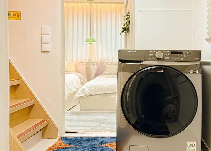8인독채,무료짐보관,무료세탁,사당역,이수역, 강남,이태원,코엑스,명동,동대문,홍대