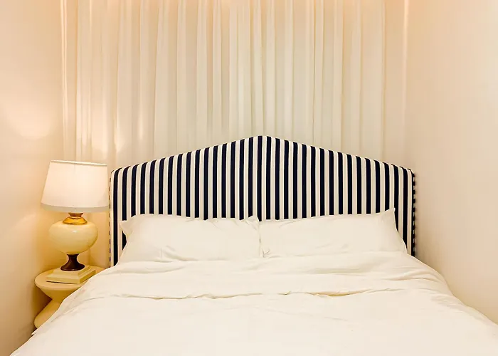 8인독채,무료짐보관,무료세탁,사당역,이수역, 강남,이태원,코엑스,명동,동대문,홍대 *